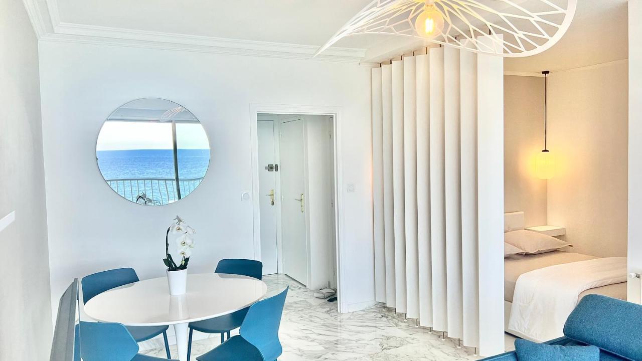 Seaviews By Jenni Menton, La Suite, Superbe Front De Mer, Top Emplacement Avec Terrasse Et Parking! Eksteriør billede